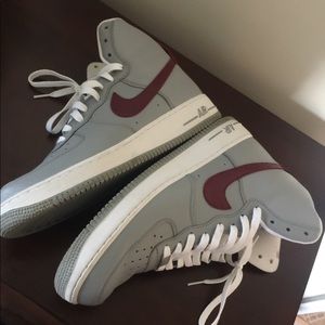 Gray Air Force 1s gray 10.5 Nike